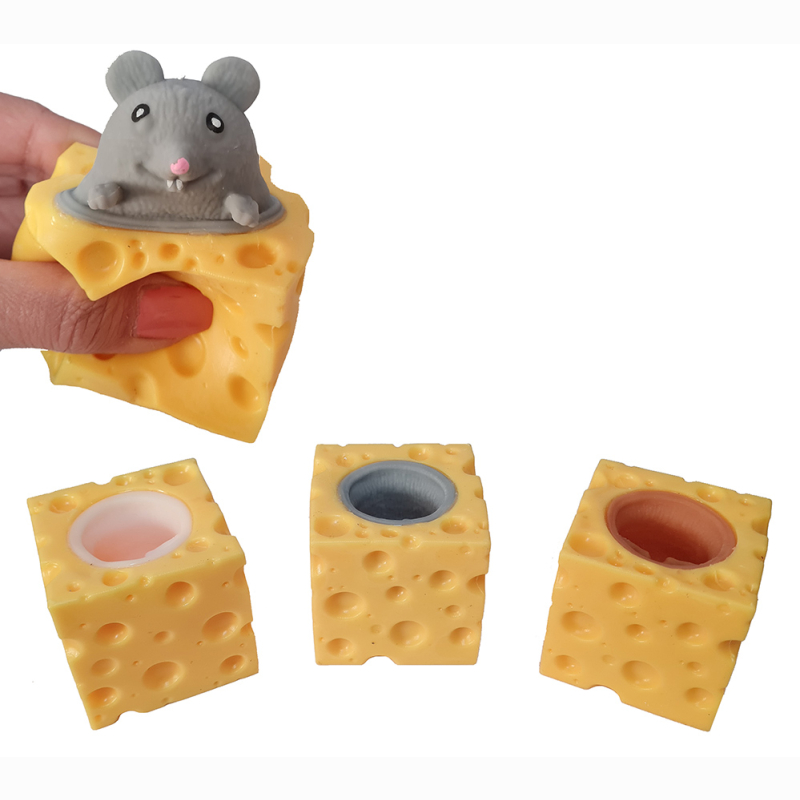 Quetsch Maus im Käse sortiert